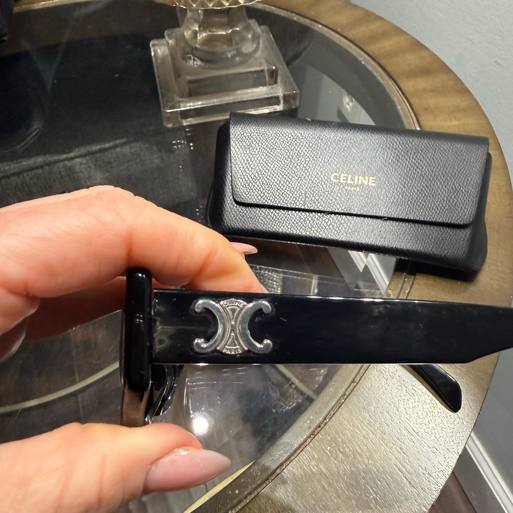 Celine CL40238U 01A 55mm Cat Eye Black Sunglasses / no Celine case - Picture 9 of 9